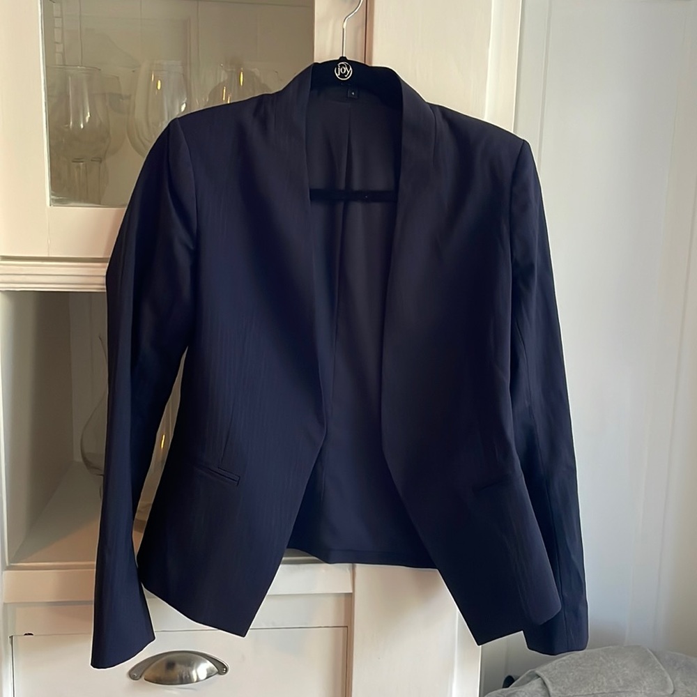 Theory blazer - subtle navy pinstripe
